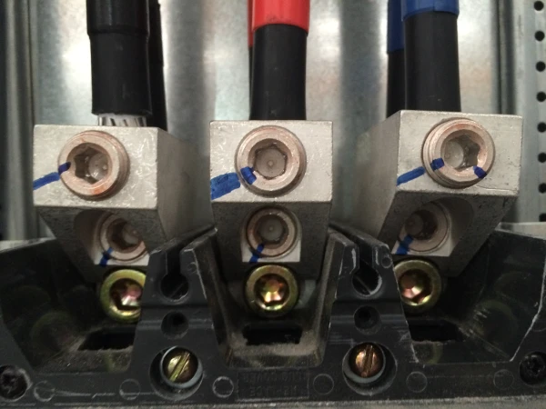 Construcción en baja tensión y alumbrado